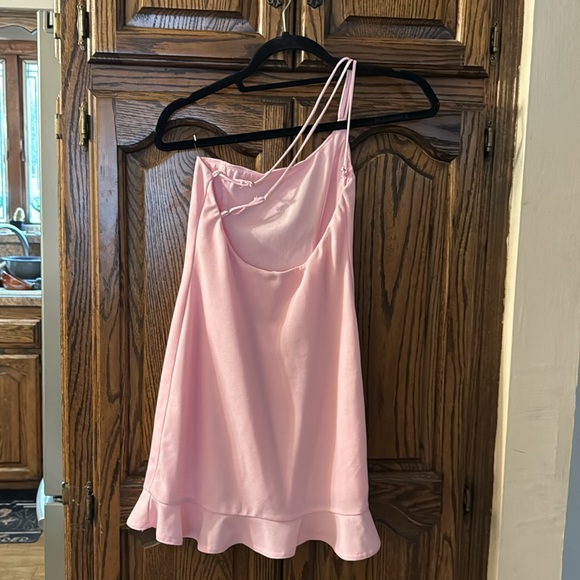 EUC! 🩷Lucy in the Sky,  Embry Shoulder Ruffle Dress, pink, size S - Picture 2 of 5